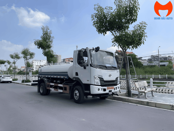 chenglong-l3-6-khoi-2025-xe-phun-nuoc-rua-duong-da-nang