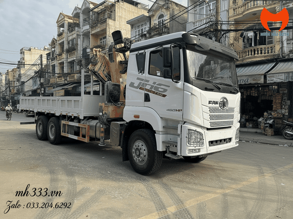 xe-tai-gan-cau-robot-16-tan-xcmg