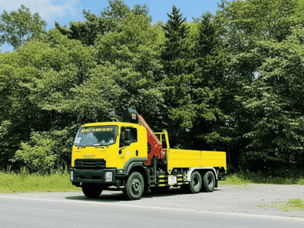 Xe Tải ISUZU FVZ Euro 5 Gắn Cẩu Gấp 8 Tấn Palfinger