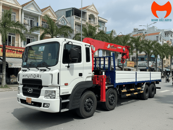 xe-cau-tu-hanh-8-tan-hyundai-hd320-euro5