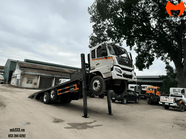 xe-nang-dau-dongfeng-3-chan-san-8-4-m-toi-15-tan