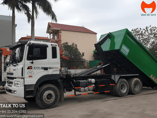 xe-cho-rac-thung-roi-22-khoi-hooklift-hyundai