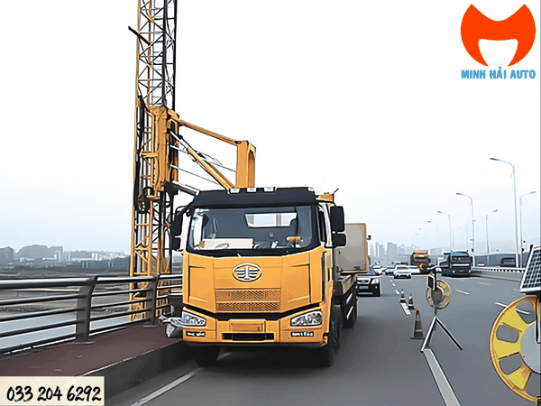 xe-kiem-tra-gam-cau-vuon-ngang-22m