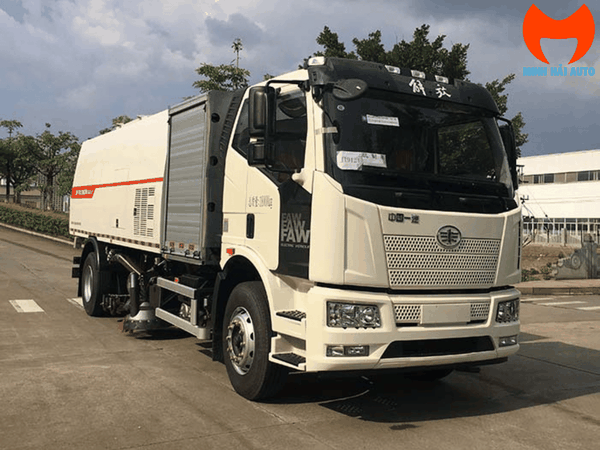 xe-quet-duong-hut-bui-chay-dien-flm5180txcyjbev