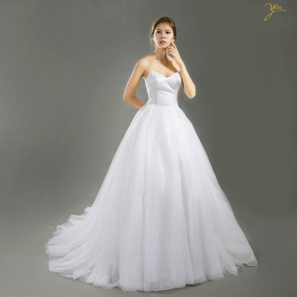Váy cưới Diana