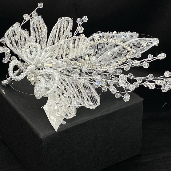 Phụ kiện cô dâu 02