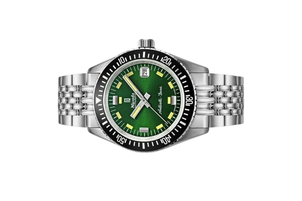 Đồng hồ đeo tay thương hiệu Nivada Grenchen, dòng sản phẩm Antarctic Diver, Ref num 32053A, mặt số xanh lá chải tia Sunray, size 38mm, máy tự động, vỏ và dây đồng hồ bằng thép không gỉ, mới 100%
