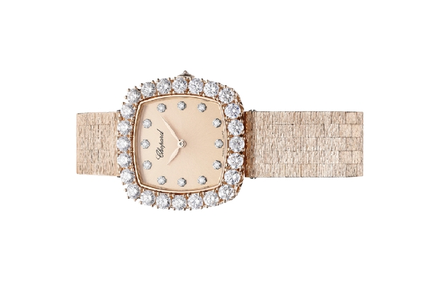 Đồng Hồ Chopard L'heure du Diamant 10A386-5107