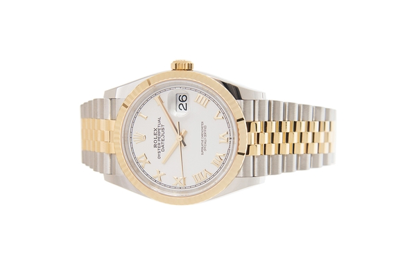 Đồng Hồ Rolex Datejust 36 126233 Mặt Số Trắng Cọc Số La Mã