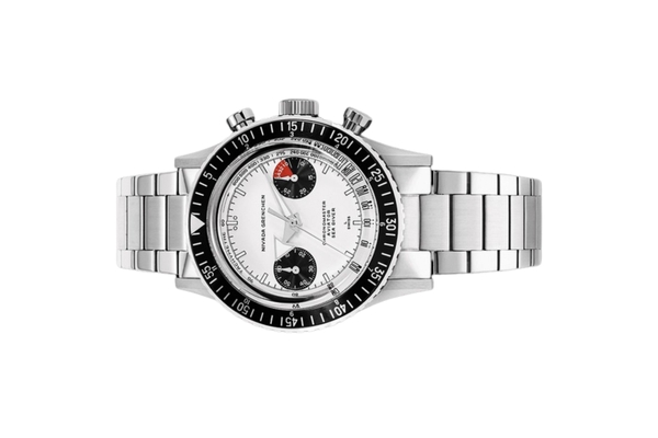 Đồng hồ đeo tay thương hiệu Nivada Grenchen, dòng sản phẩm Chronomaster, Ref no: 86010WM, mặt số trắng Panda, size 38mm, lên dây cót bằng tay, vỏ và dây đồng hồ bằng thép không gỉ, mới 100%