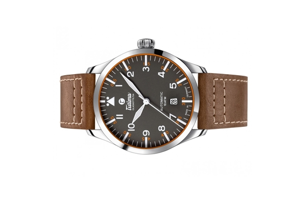 Đồng hồ đeo tay thương hiệu Tutima, dòng sản phẩm Flieger Automatic, Ref no: 6105-03, mặt số xám Gunmetal, size 41mm, máy tự động, vỏ đồng hồ bằng thép không gỉ và dây da, hàng mới 100%