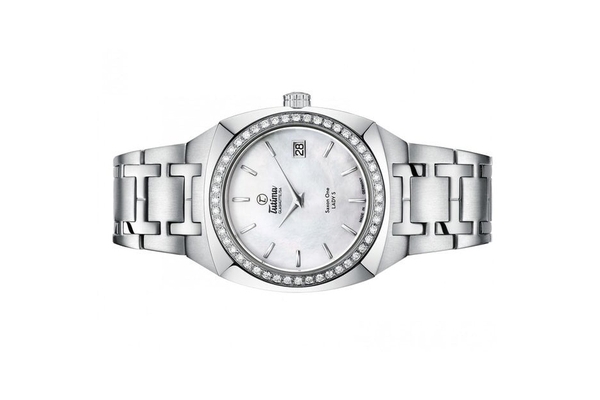 Đồng hồ đeo tay thương hiệu Tutima, dòng sản phẩm Saxon One Lady S, Ref no: 6703-01, mặt số xà cừ, size 34mm, máy pin, vỏ và dây đồng hồ bằng thép không gỉ, hàng mới 100%