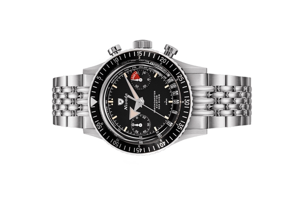 Đồng hồ đeo tay thương hiệu Nivada Grenchen, dòng sản phẩm Chronomaster Broad Arrow N, Ref no: 86014M, mặt số màu đen, size 38mm, lên dây cót bằng tay, vỏ và dây đồng hồ bằng thép không gỉ, mới 100%
