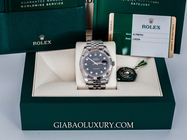 Đồng Hồ Rolex Datejust 41 126334 Mặt Số Đen Nạm Kim Cương