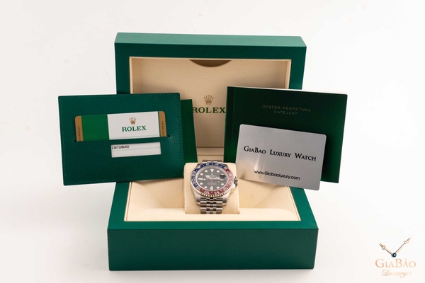 Đồng Hồ Rolex GMT-Master II 126710BLRO