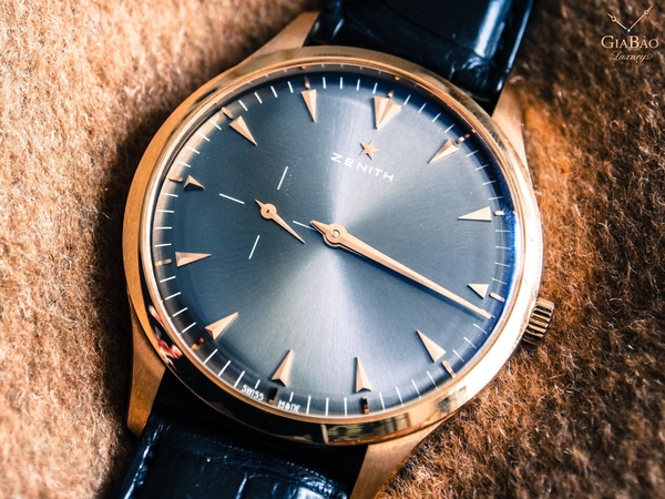 Đồng Hồ Zenith Heritage Ultra Thin Black Dial 18kt Rose