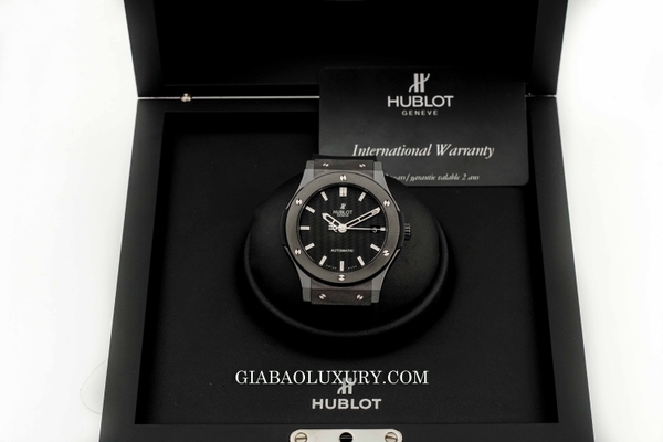 Đồng Hồ Hublot Classic Fusion Black Magic 45mm 511.CM.1770.RX