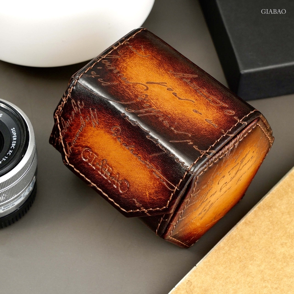Hộp đựng đồng hồ HEXAGON, chất liệu da bò nâu vàng patina, hiệu: BOSPHORUS LEATHER, kích thước 8.5cm X 10cm X 7.5cm, dùng cho 01 đồng hồ, mới 100%