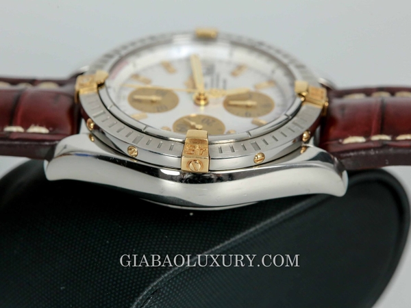 Đồng Hồ Breitling Chronomat Evolution B1335611A574