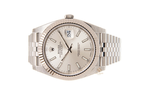 Đồng Hồ Rolex Datejust 41 126334 Mặt Số Bạc Cọc Số Dạ Quang