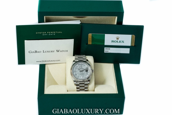 Đồng Hồ Rolex Day-Date 40 228239 Mặt Số Đá Thiên Thạch