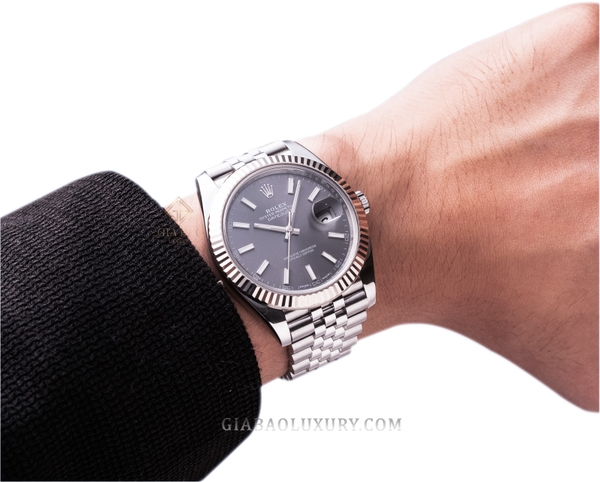 Đồng hồ Rolex Datejust 41 126334 Mặt Số Xám Cọc Dạ Quang