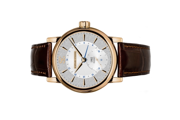 Đồng hồ đeo tay thương hiệu Schwarz Etienne, dòng sản phẩm GMT, Number no WRO17MA27RB21AA, mặt số bạc, size 42mm, máy tự động, vỏ đồng hồ bằng vàng hồng 18k, dây da, mới 100%