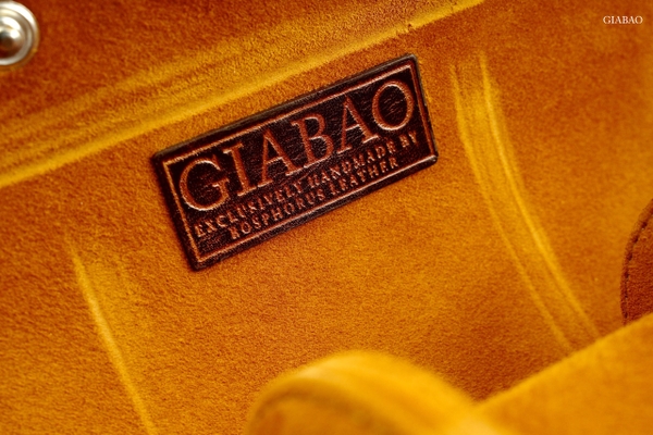 Hộp Travel Box 3 Ngăn Bosphorus Leather x Gia Bao Galata Parchment Patina Màu Nâu Sáng