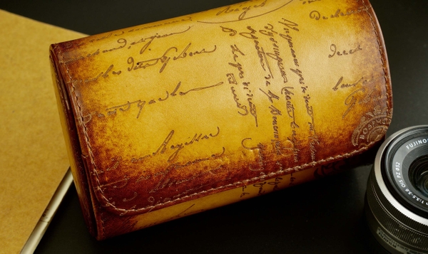 Hộp đựng đồng hồ GALATA, chất liệu da bò màu nâu mật ong patina, hiệu: BOSPHORUS LEATHER, kích thước 15.5cm X 10cm X 7.5cm, dùng cho 02 đồng hồ, mới 100%