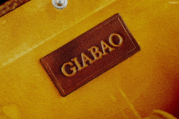 Hộp đựng đồng hồ GALATA, chất liệu da bò màu nâu mật ong patina, hiệu: BOSPHORUS LEATHER, kích thước 15.5cm X 10cm X 7.5cm, dùng cho 02 đồng hồ, mới 100%