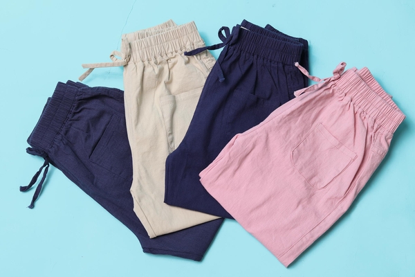 Quần dài kaki đũi thu đông bo gấu, buộc dây bé gái size 5-9T.X20