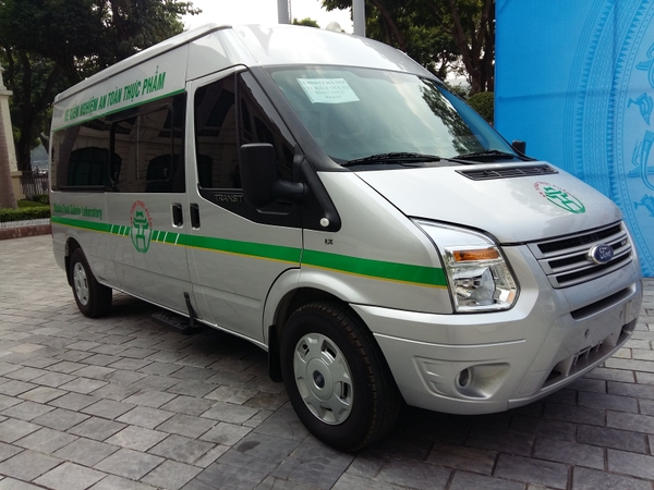 XE Ô TÔ KIỂM TRA PHÂN TÍCH THỰC PHẨM