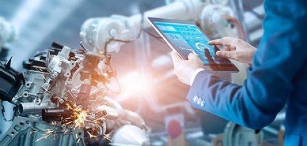 Hoa Kỳ phát triển lực lượng lao động sản xuất tiên tiến