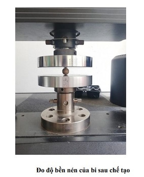 Nghiên cứu thiết kế, chế tạo bi sinh học độn hốc mắt từ vật liệu polyether ether ketone (PEEK) dùng trong y tế