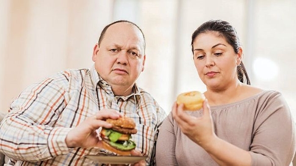 Các yếu tố não bộ khác nhau giữa nam và nữ liên quan đến phát triển bệnh béo phì