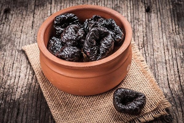 Ăn mận có thể giảm viêm và cải thiện sức khỏe xương