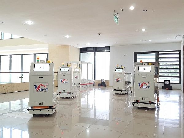 Bệnh viện Bạch Mai cơ sở 2 đưa vào ứng dụng Hệ thống robot y tế hiện đại