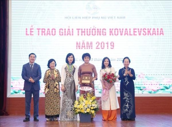 Trao tặng Giải thưởng Kovalevskaia năm 2019