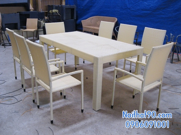 ban-ghe-nha-hang-phong-an-khach-san-0002