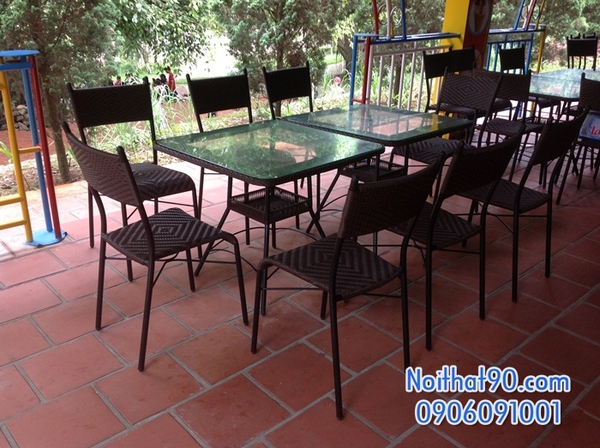 ban-ghe-nha-hang-phong-an-khach-san-0466