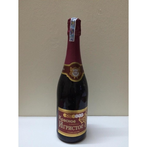 Rượu Champagne Nga Đỏ Kpachoe 0.75L