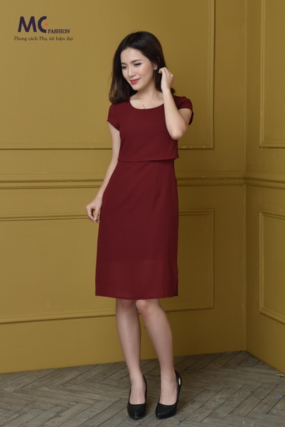 Bộ đầm công sở màu đỏ nâu