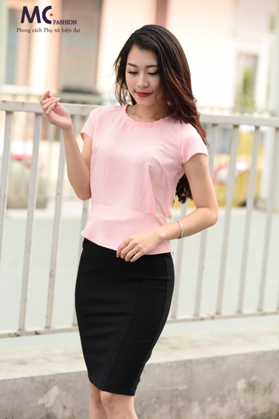 Áo croptop ngắn tay năng động