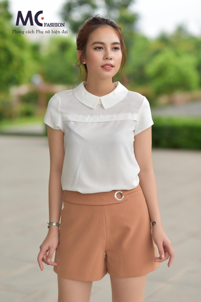 Áo croptop trắng