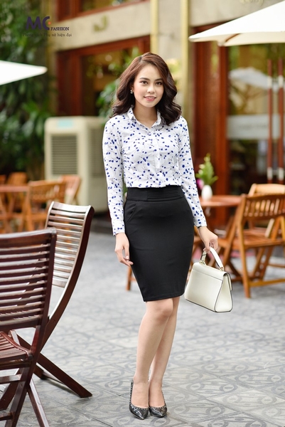 Áo sơ mi dài tay họa tiết hoa nhí A272