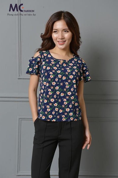 Áo croptop họa tiết hoa cách điệu