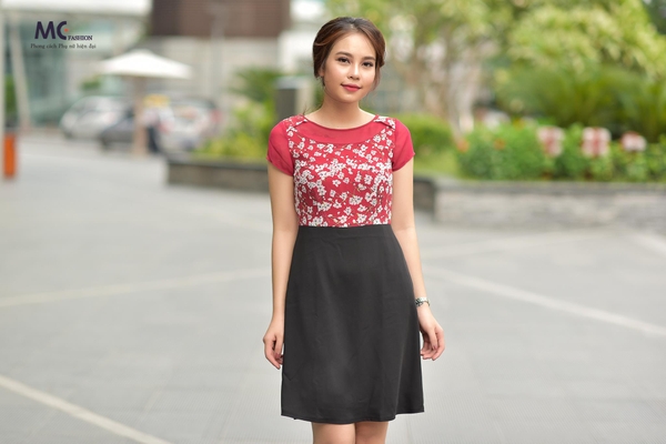 Đầm liền công sở họa tiết hoa nhí