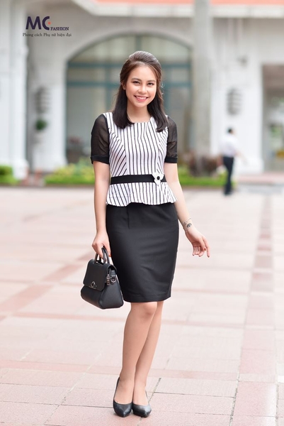 Đầm liền công sở cách điệu