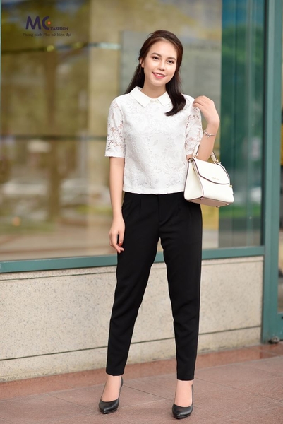 Áo croptop phối ren cách điệu