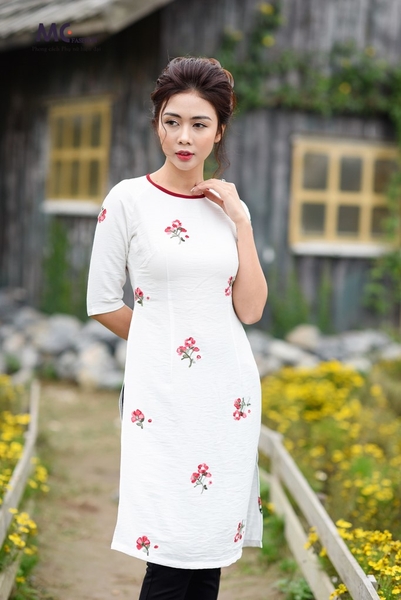 Áo dài Tết M01